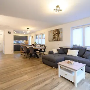  Ferienhaus Alpjuwel